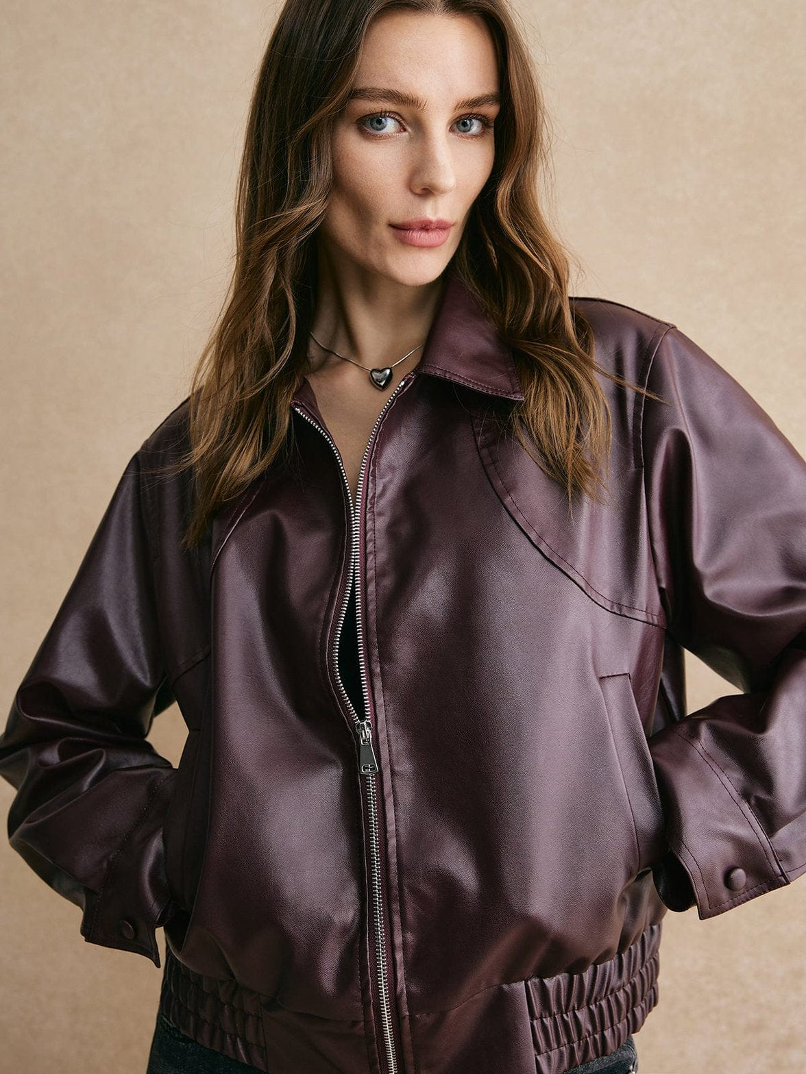 Veste tendance effet cuir vue dos star