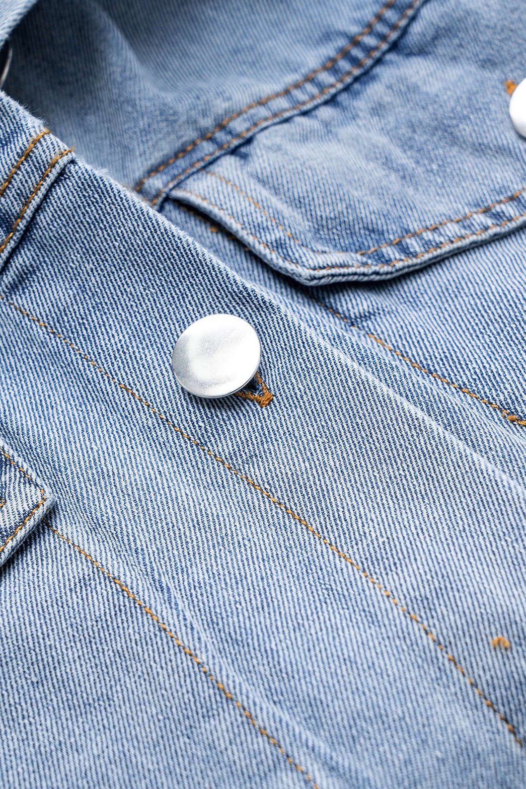 Veste en jean oversize ceinturée vue de côté étoile