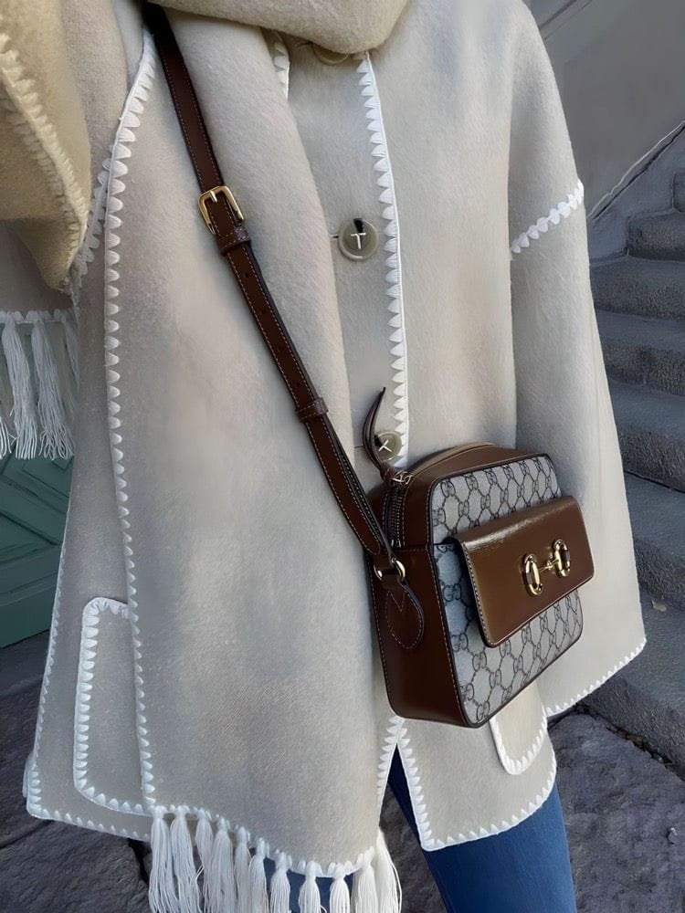Veste Élégante avec Écharpe à Franges Intégrée