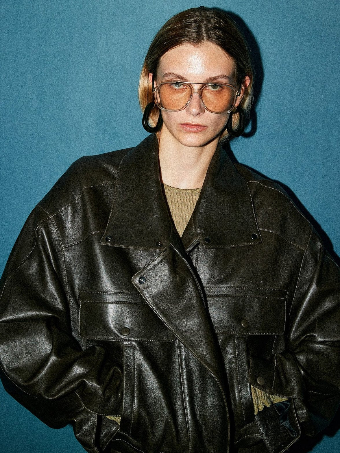 Veste en simili cuir noir oversize étoile