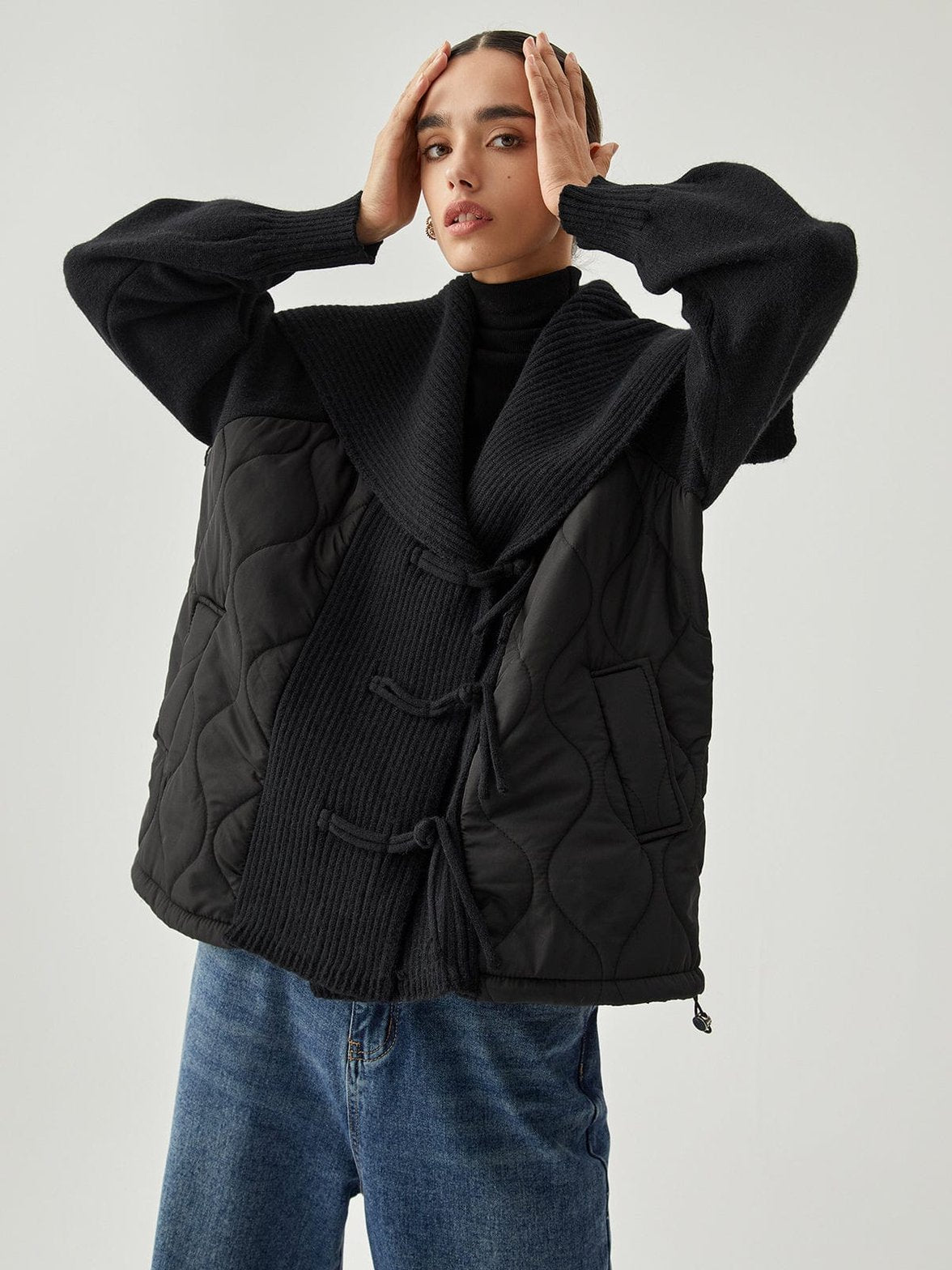 Veste noire matelassée détail manche élégance