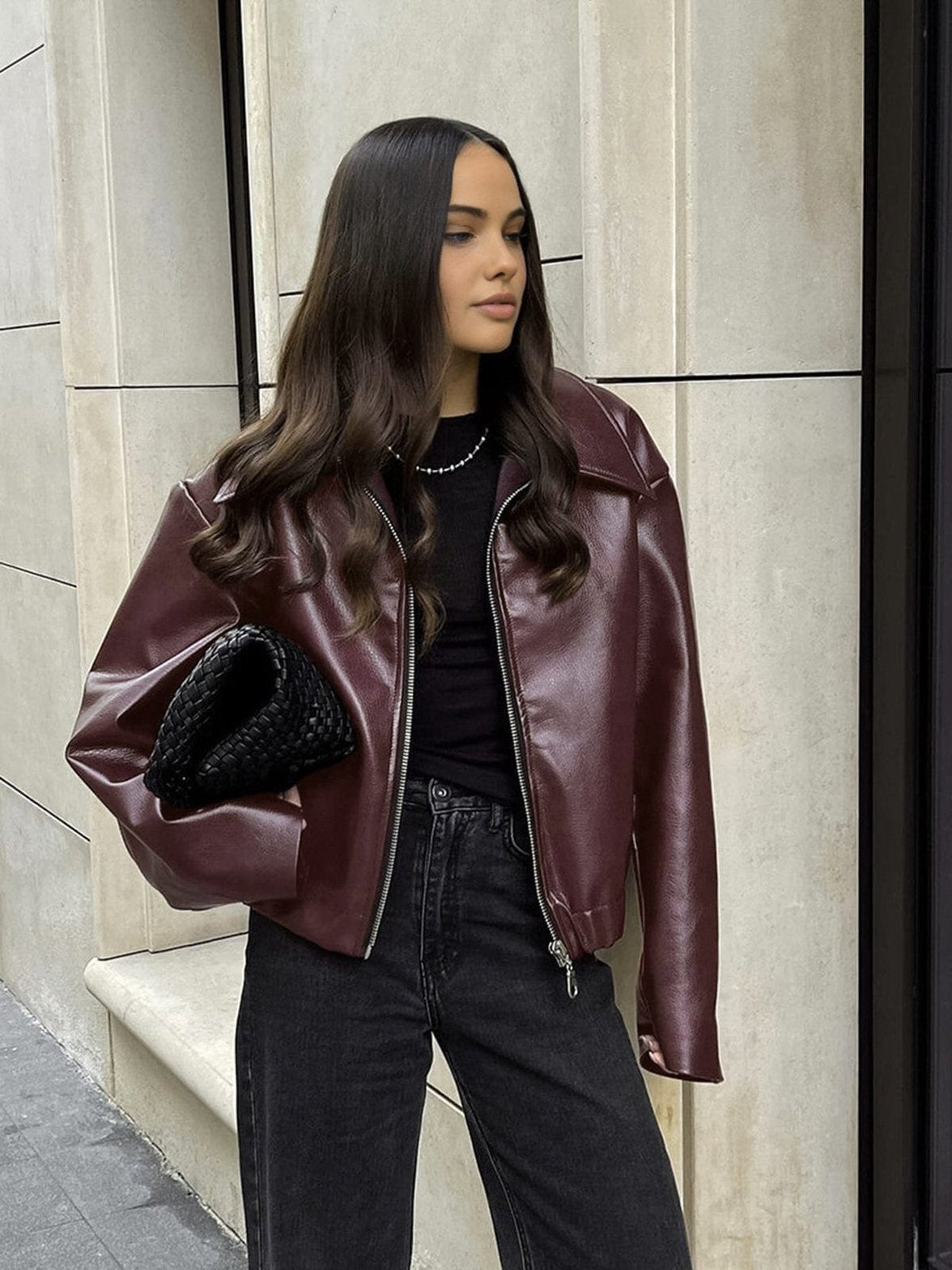 Veste simili cuir marron vue de dos lune