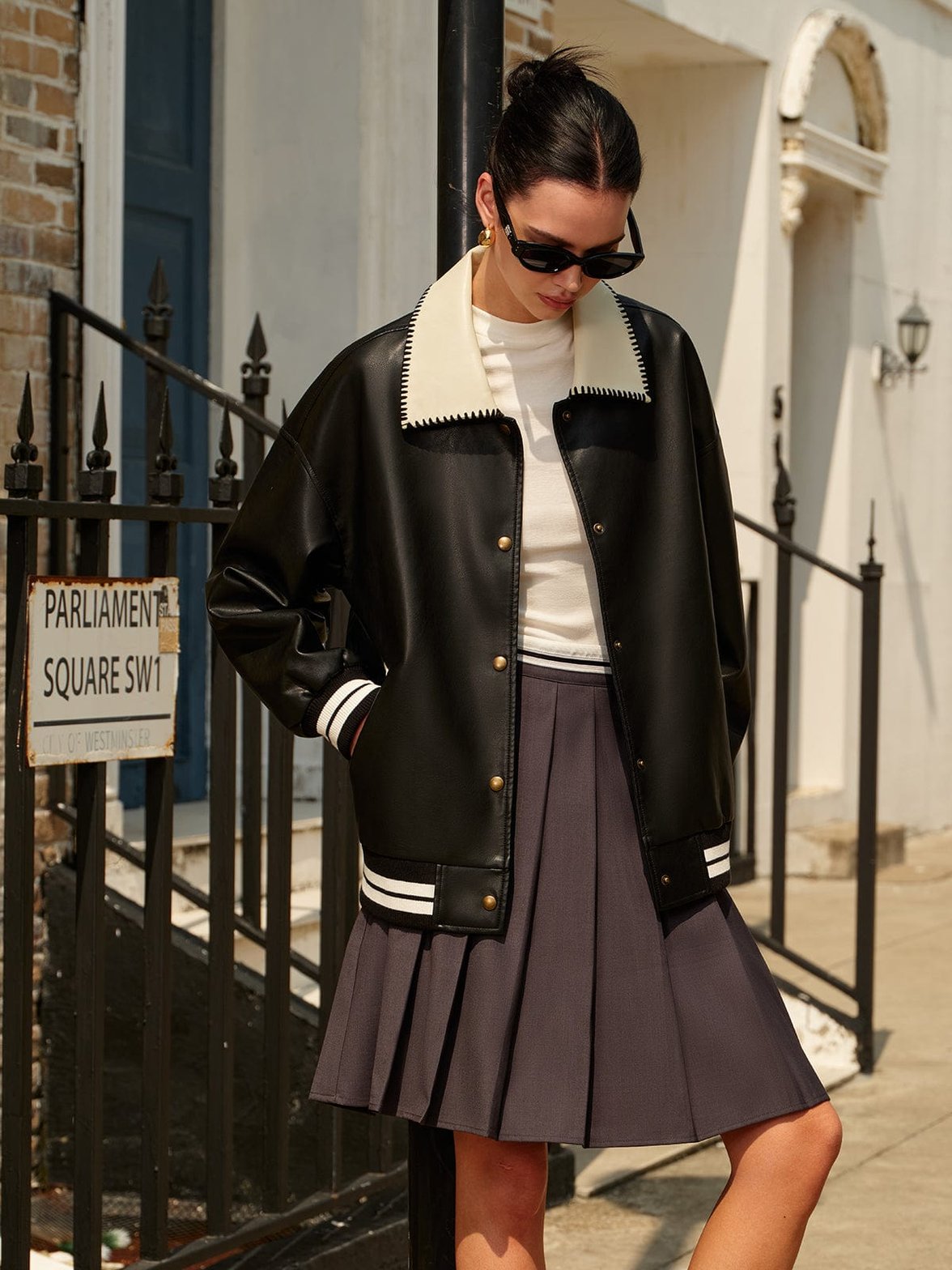 Veste bomber simili cuir noir vue latérale mode