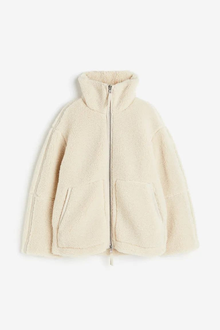 Veste teddy blanche détail style