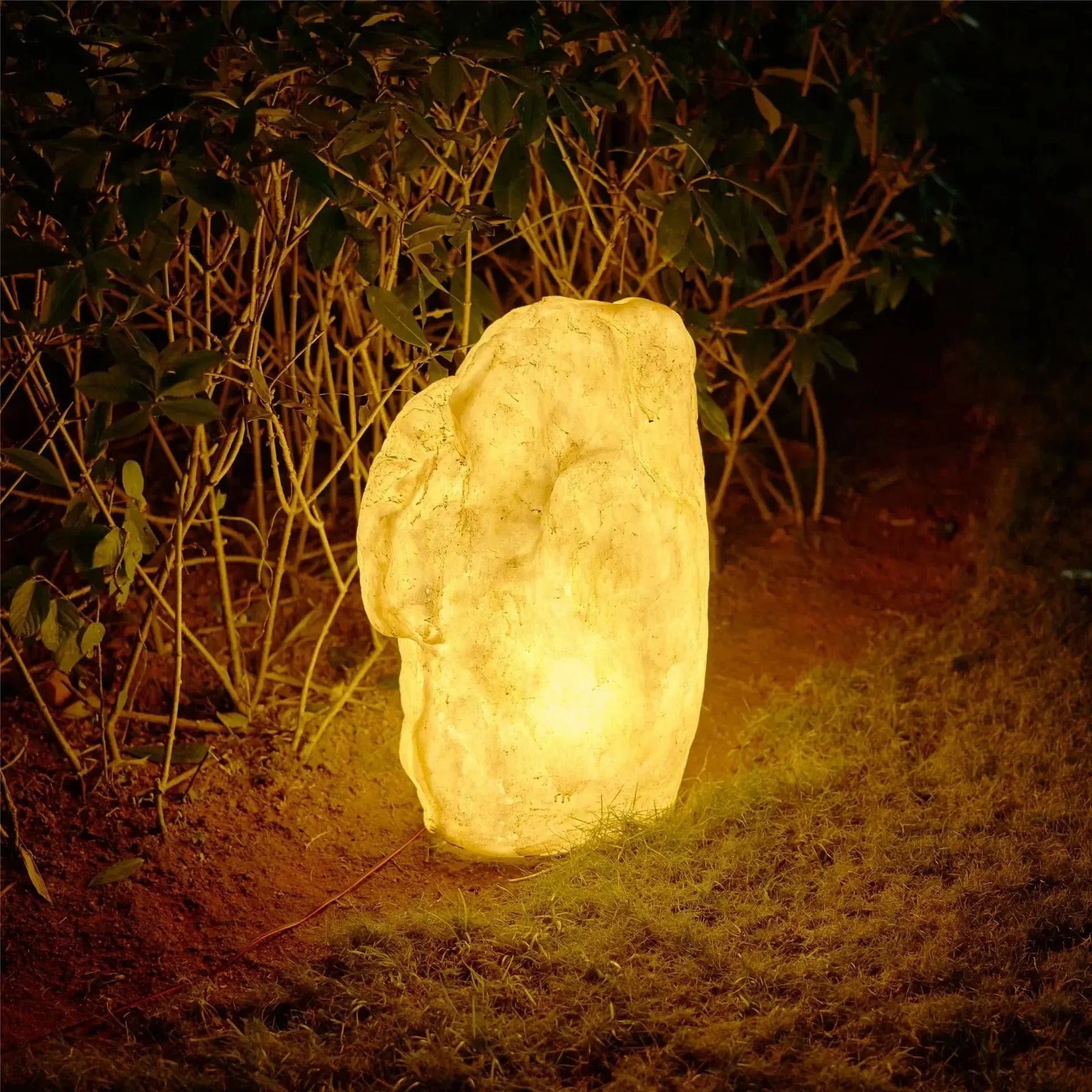 Lumières Solaire de Jardin en Pierre - Éclairage Durable pour Chemins et Jardins