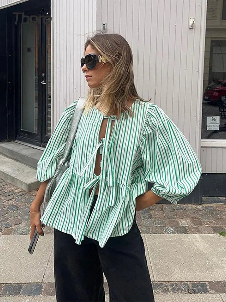 Blouse Femme à Manches Bouffantes - Élégance et Confort au Quotidien