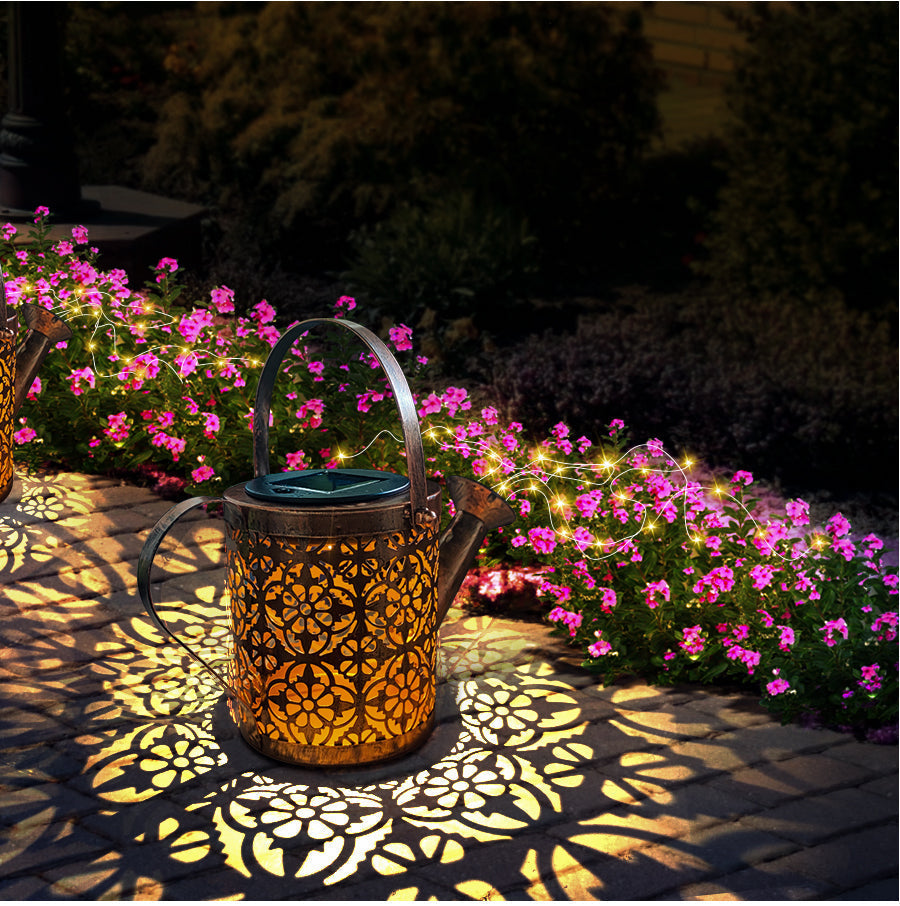 Lampe Solaire de Jardin LED - Ambiance Conviviale et Écoénergétique