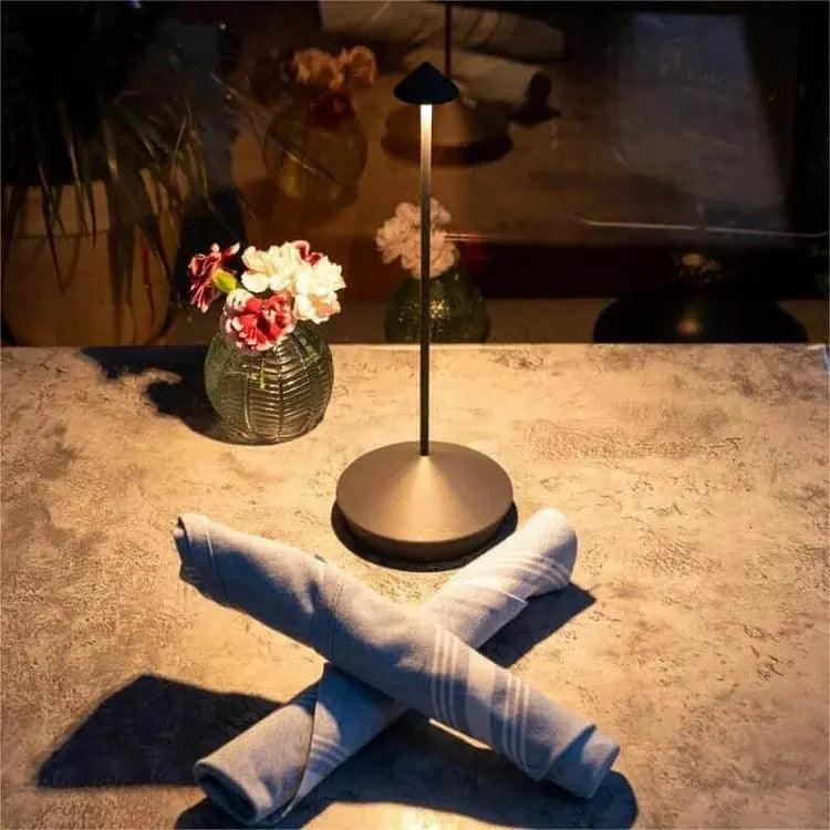 Lampe de Table Sans Fil Élégante - Longue Durée de Vie et Étanche
