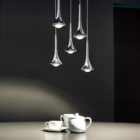 Pendentif LED en Goutte d'Eau - Éclairage Économe et Élégant pour Escaliers