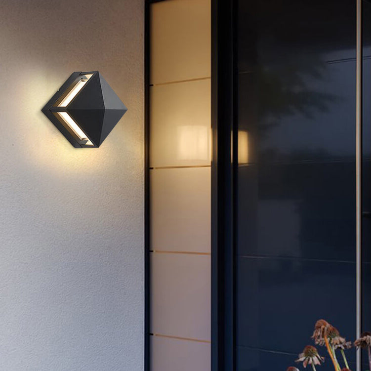 Lampe Solaire d'Extérieur LED - Résistante aux Intempéries et Économique