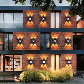 Applique Murale LED en Forme de X - Éclairage Extérieur Résistant aux Intempéries