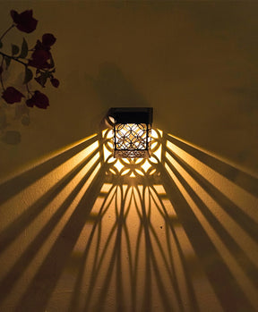 Lampe LED pour Jardin Enchanté - Design Durable et Éclairage Magique