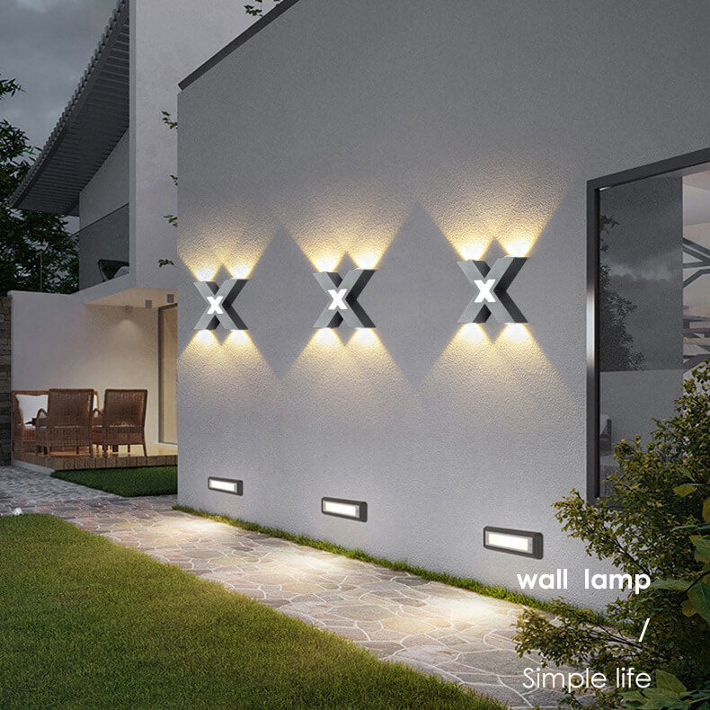 Applique Murale LED en Forme de X - Éclairage Extérieur Résistant aux Intempéries