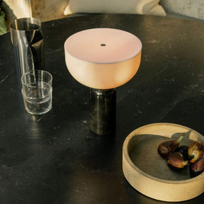 Lampe de Table en Marbre - Élégance et Éclairage Chaleureux