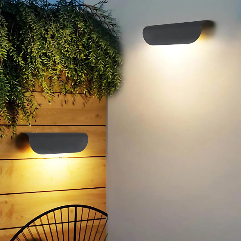 Lampe Murale LED Étanche pour Extérieur - Design Élégant et Économie d'Énergie