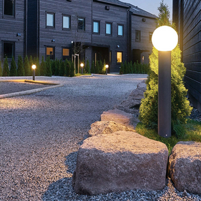 Lampe LED Extérieure pour Jardin - Design Minimaliste et Résistant aux Intempéries