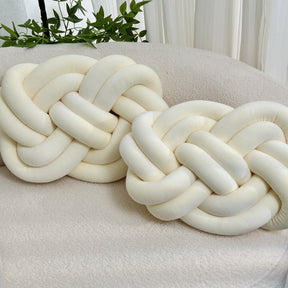 Coussins en Peluche en Forme de Nœud - Doux et Élégants pour Votre Intérieur