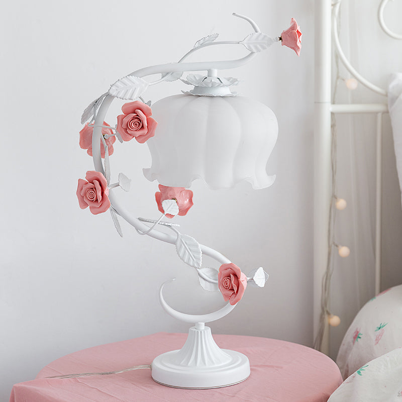 Lampe à Pétales de Rose - Éclairage Romantique et Élégant