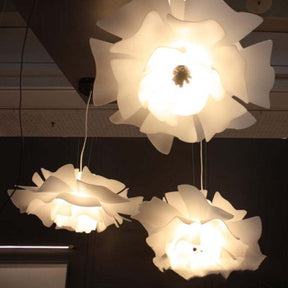 Lumière Suspendue Florale Moderne - Élégance et Ambiance Accueillante