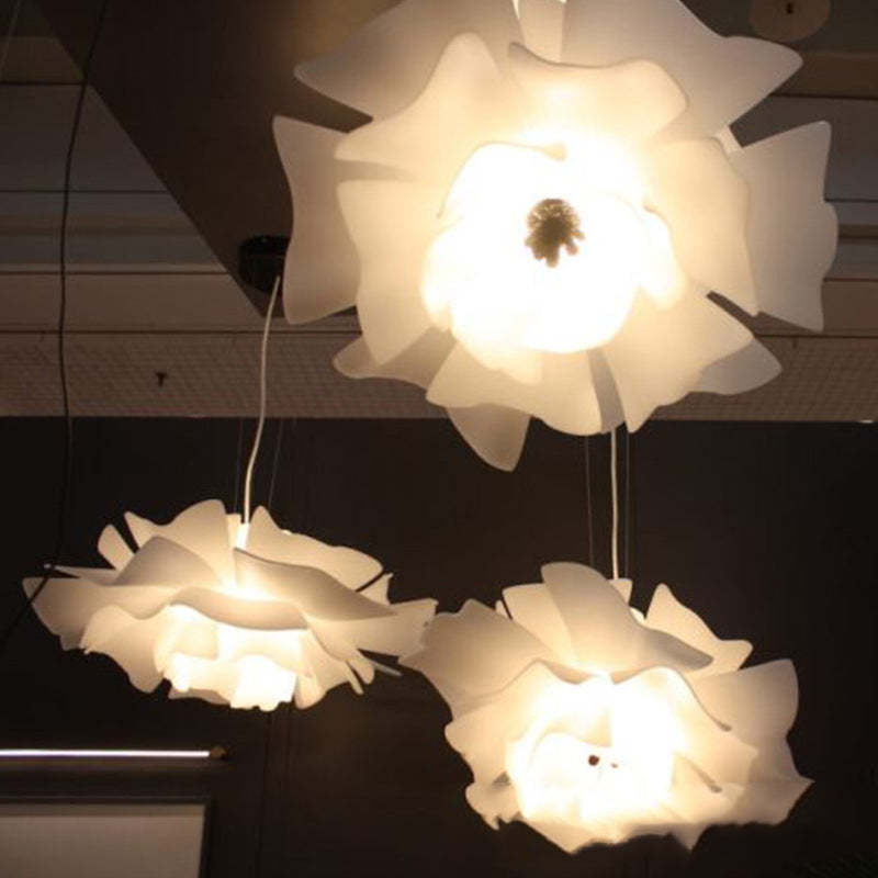 Lumière Suspendue Florale Moderne - Élégance et Ambiance Accueillante