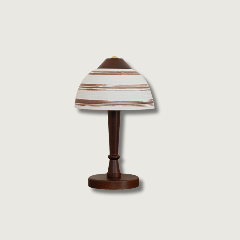 Lampe de Bureau LED en Noyer - Éclairage Chic et Économe en Énergie
