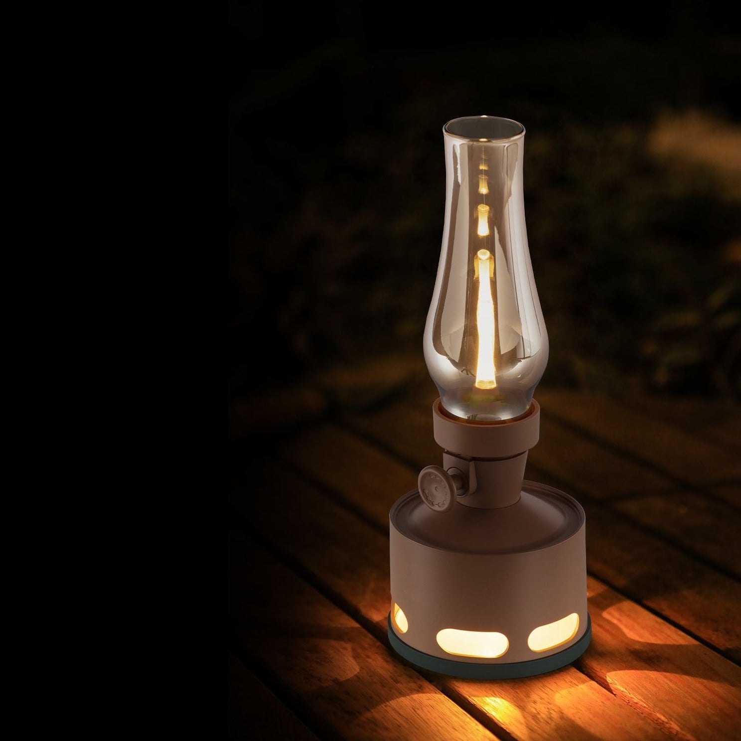 Lanterne LED Ancienne Style Rétro - Charme Nostalgique et Efficacité Énergétique