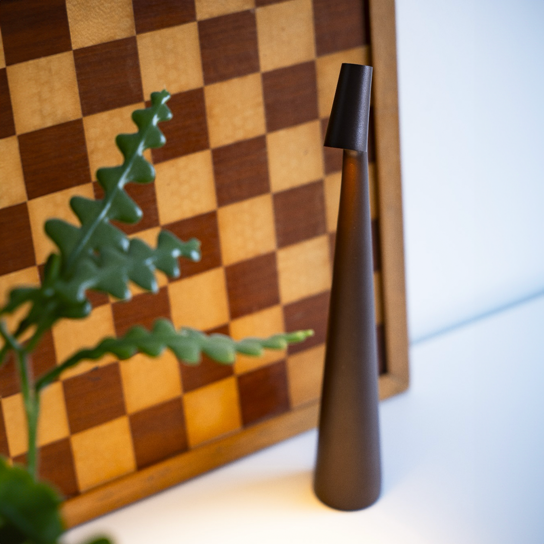 Lampe de Table Rechargeable LED - Élégante et Pratique pour Tous les Espaces