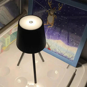 Lampe de Table Minimaliste Sans Fil - Design Élégant et Fonctionnalité Pratique