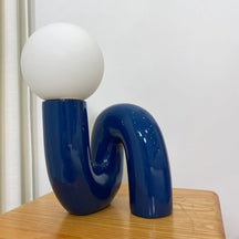 Lampe de Table Colorée pour Intérieur - Éclairage Durable et Design Élégant