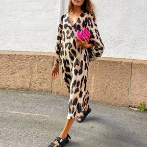Robe Imprimé Léopard Élégante - Décolleté en V et Manches Lanternes