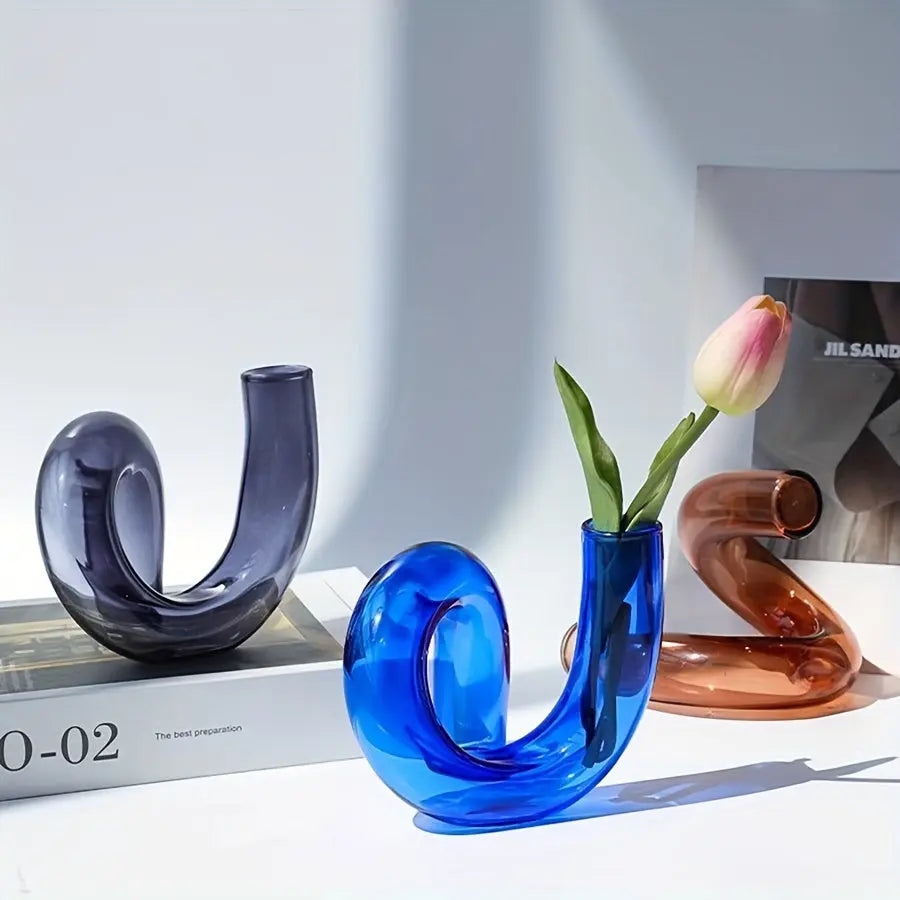 Vase en Verre Vintage sur Pied - Élégance Intemporelle pour Décoration