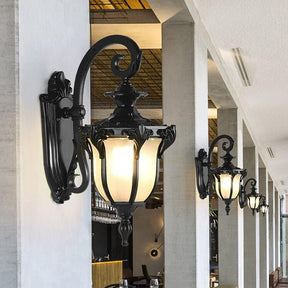 Lampe Murale Extérieure Vintage - Élégance et Résistance aux Intempéries
