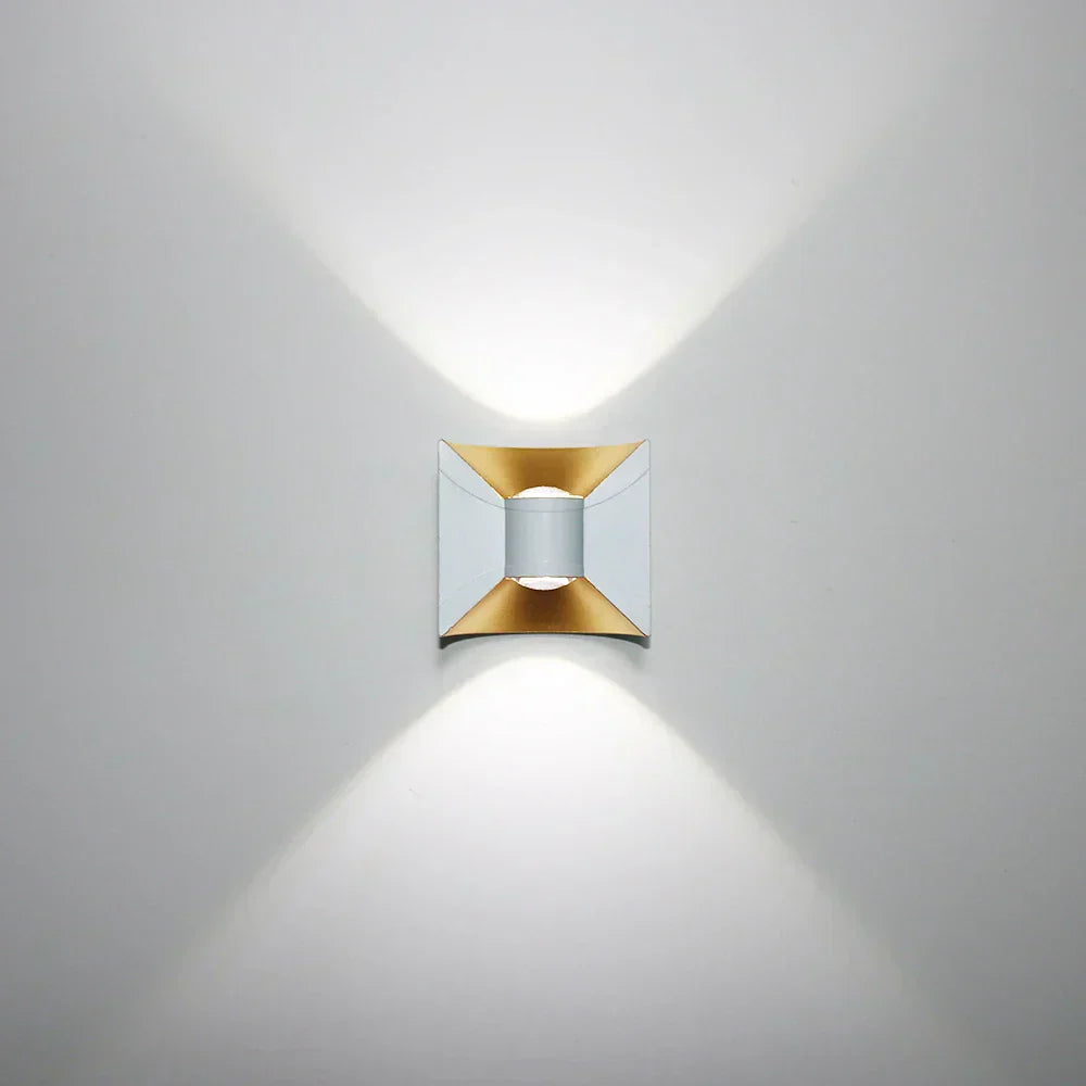 Lampe Murale LED d'Extérieur - Éclairage Énergétiquement Efficace et Résistant