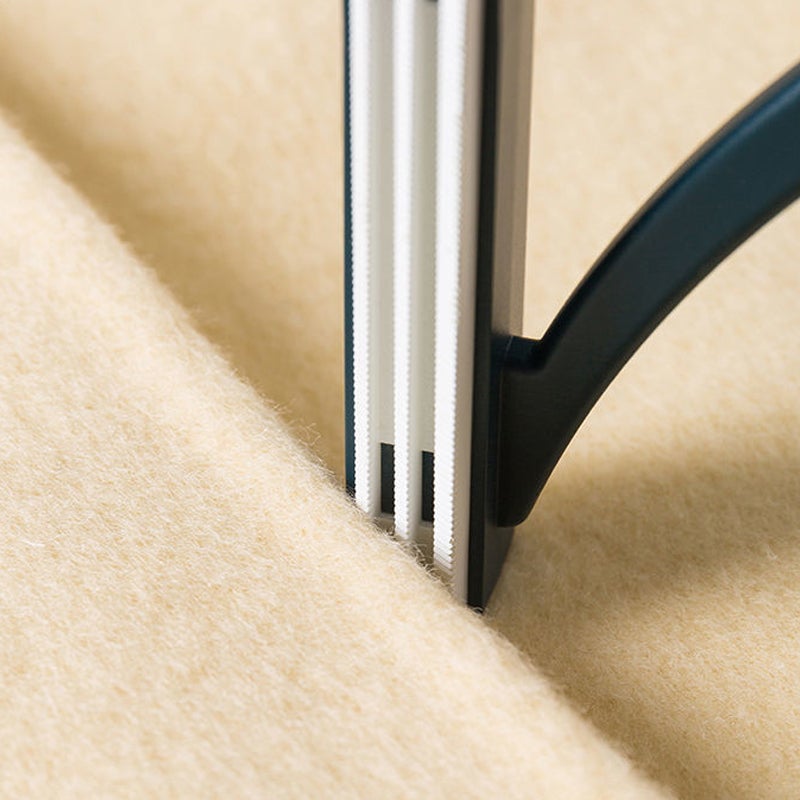 Rasoir à Tissu Éliminateur de Peluches - Outil Portable avec Brossettes à Trois Couches