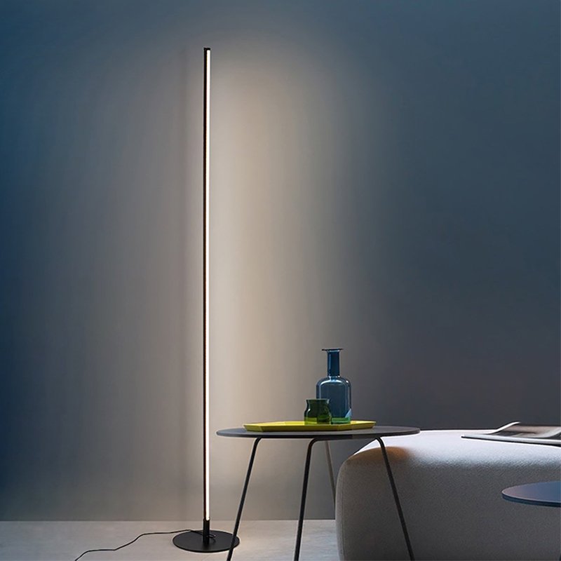 Lampe sur Pied LED - Contrôle Sans Fil et Ambiance Personnalisable