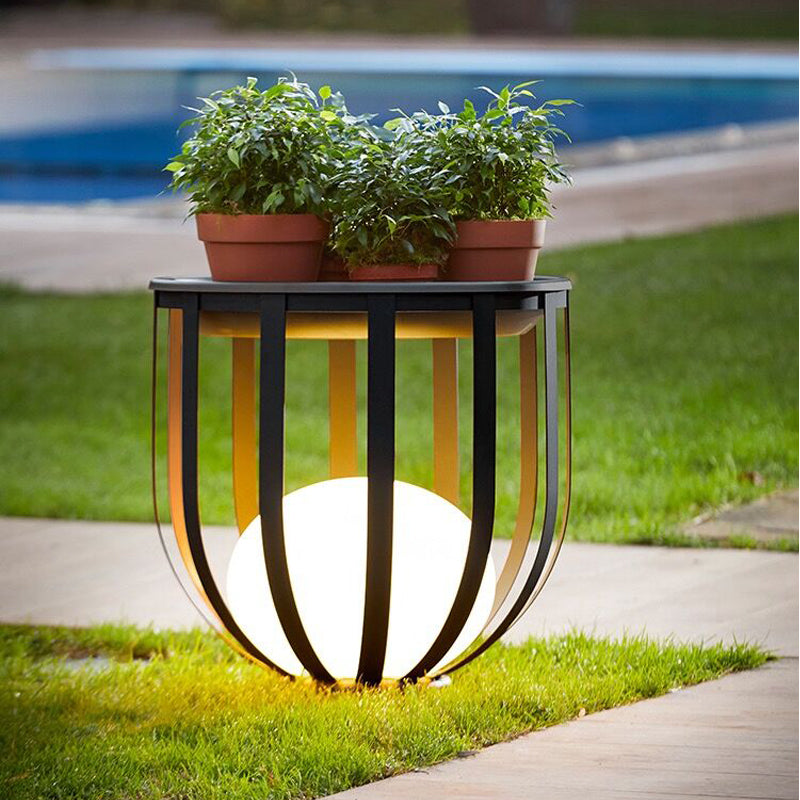 Lampe Solaire de Jardin Durable - Éclairage LED Écologique et Résistant