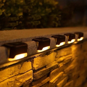Applique Murale Solaire LED - Éclairage Extérieur Résistant aux Intempéries