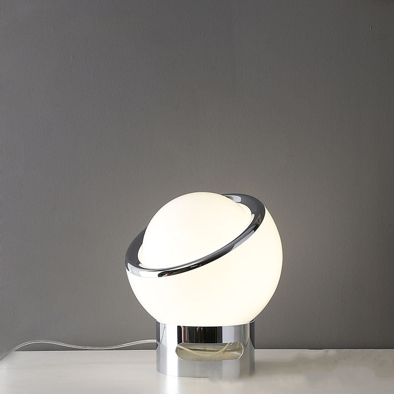 Lampe Bauhaus en Verre Opale - Élégance Minimaliste pour Intérieurs Modernes