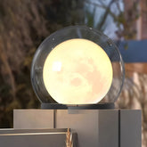 Lampe Solaire Moderne pour Extérieur - Design Résistant aux Intempéries et Élégant