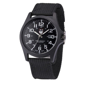 Montre Militaire Lumineuse Étanche - Design Robuste et Multifonctionnel