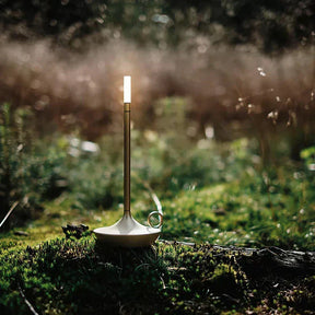 Lampe de Bureau LED USB - Design Compact et Énergétiquement Efficace