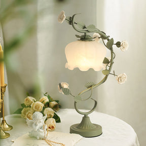 Lampe de Table Design Floral - Élégance et Durabilité pour Votre Intérieur