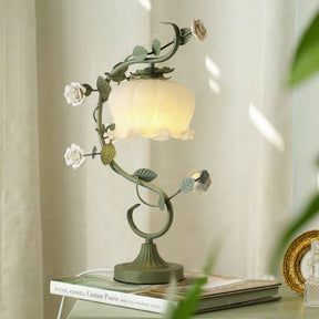 Lampe de Table Design Floral - Élégance et Durabilité pour Votre Intérieur