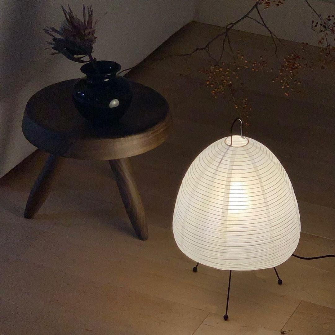 Lampe de Bureau en Papier de Riz - Ambiance Japonaise Sereine et Élégante