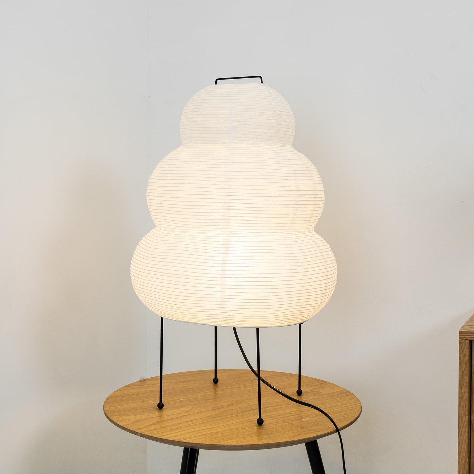 Lampe de Bureau en Papier de Riz - Ambiance Japonaise Sereine et Élégante