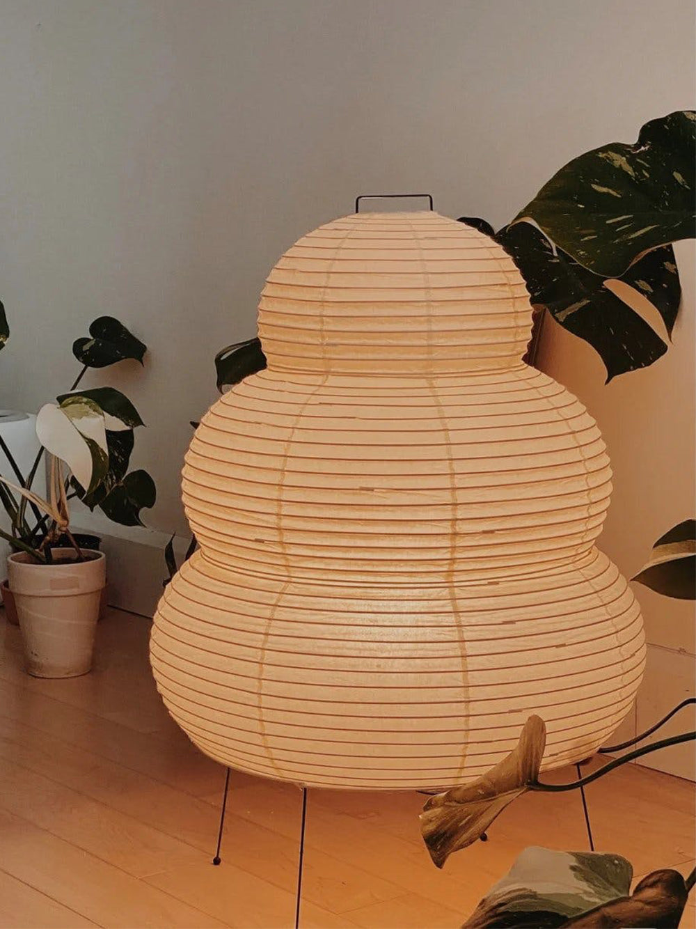 Lampe de Bureau en Papier de Riz - Ambiance Japonaise Sereine et Élégante
