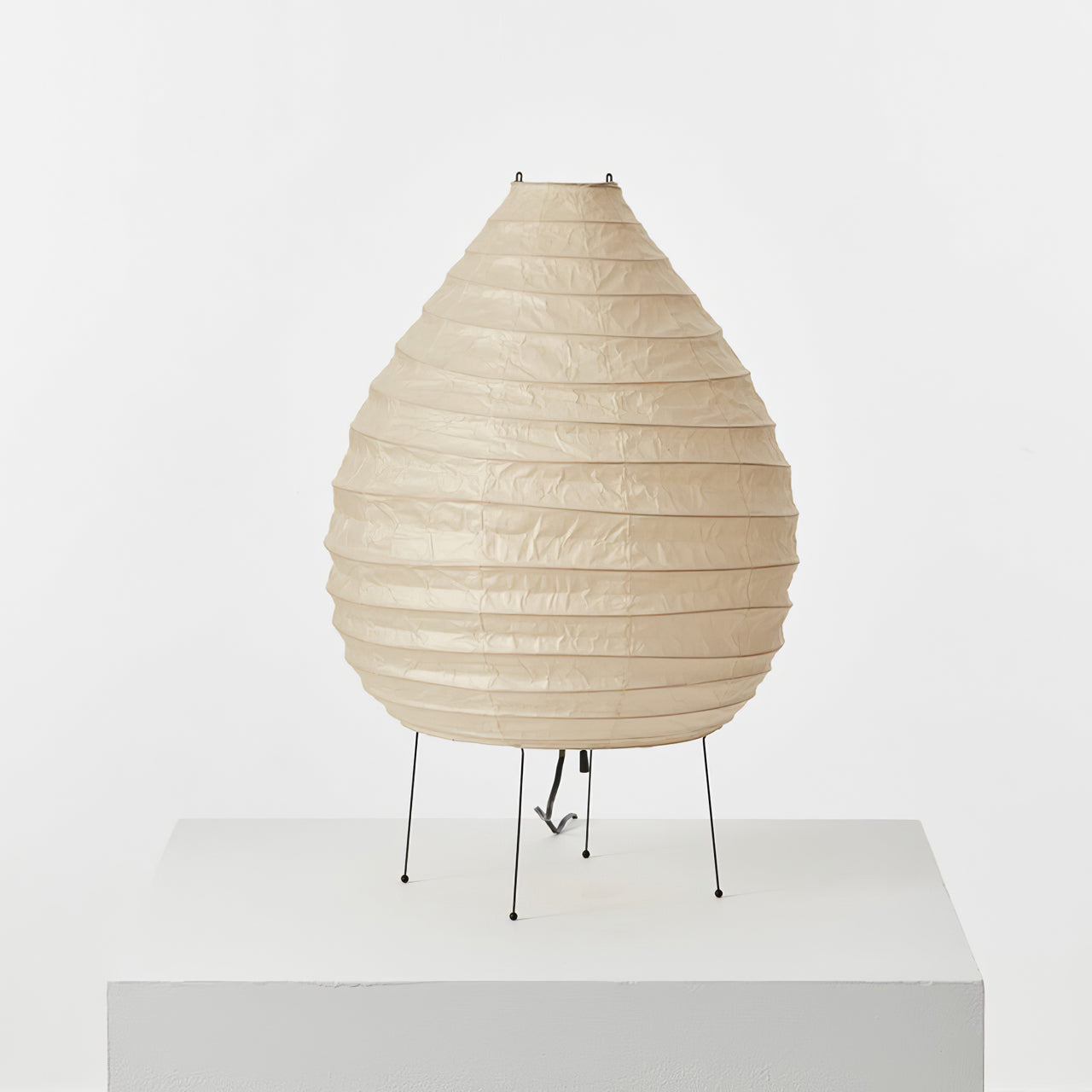 Lampe de Table en Papier de Mûrier - Design Élégant et Atmosphérique
