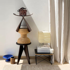 Lampe en Papier de Mûrier - Design Organique et Artisanat Raffiné