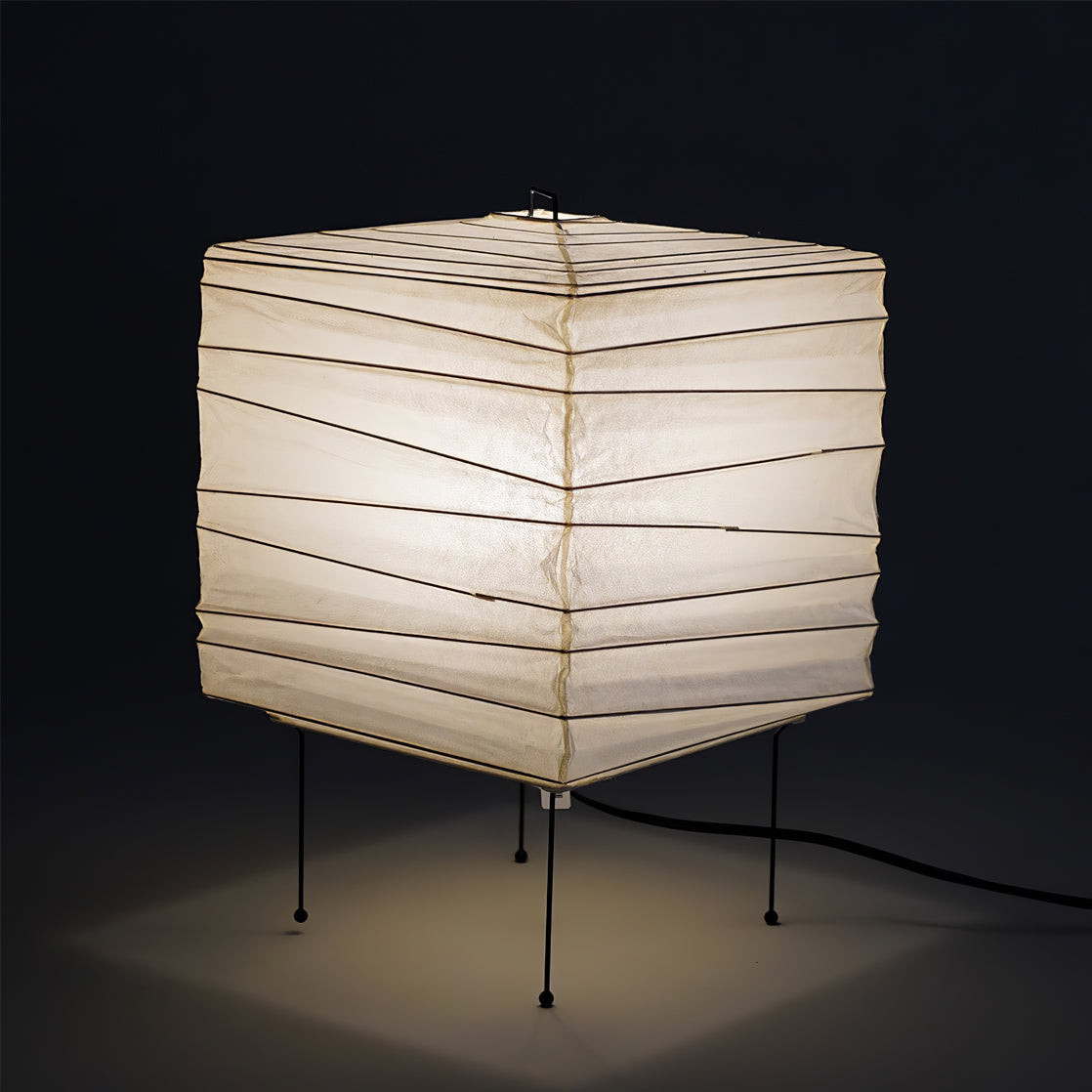 Lampe en Papier de Mûrier - Design Organique et Artisanat Raffiné