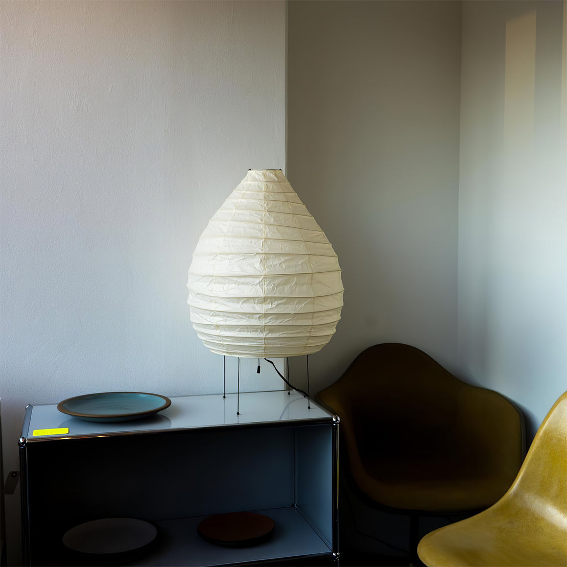 Lampe de Table en Papier de Mûrier - Design Élégant et Atmosphérique